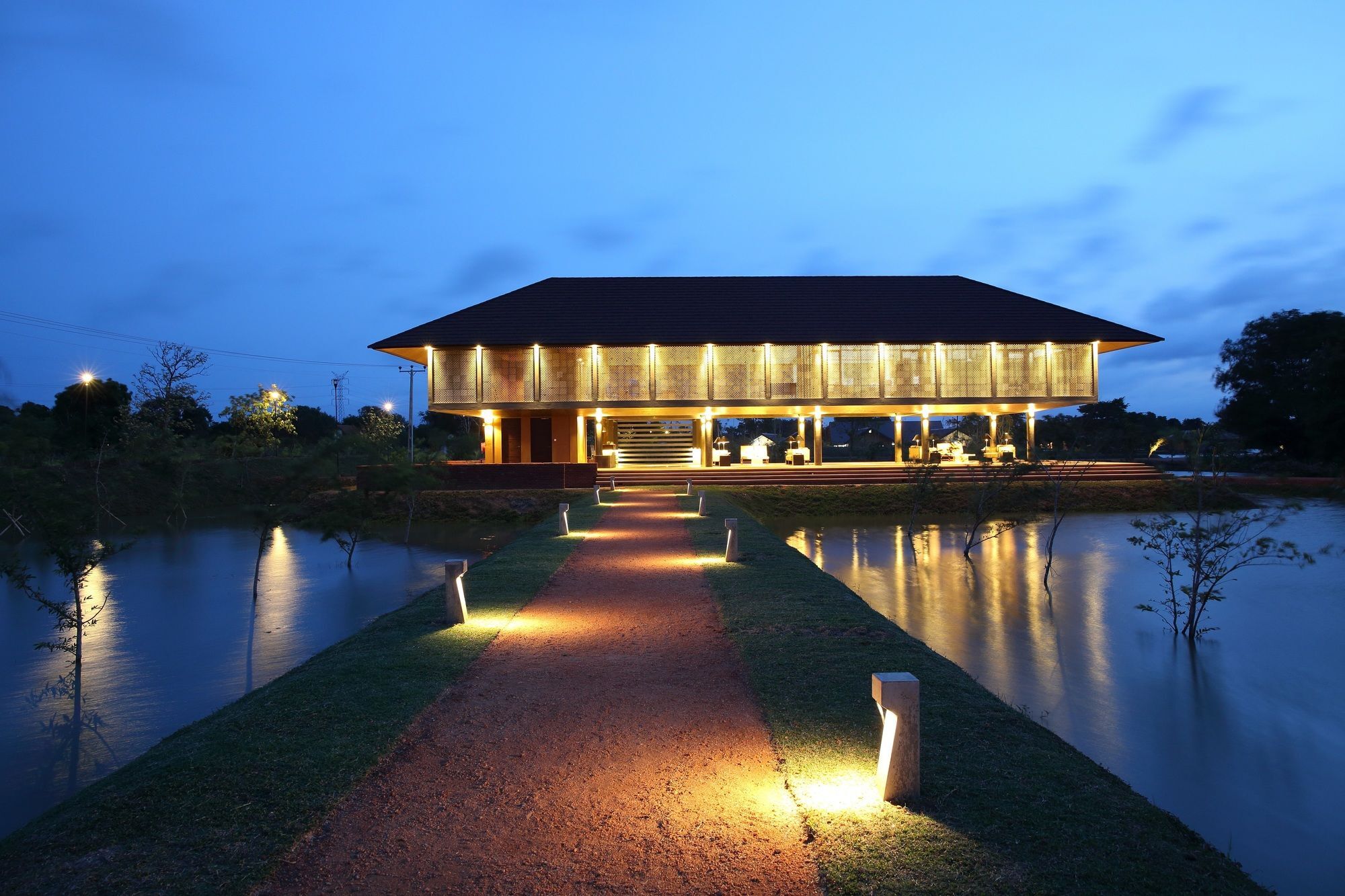 Water Garden Sigiriya - 30 Chic Designed Private Villas Overlooking Sigiriya Exterior photo